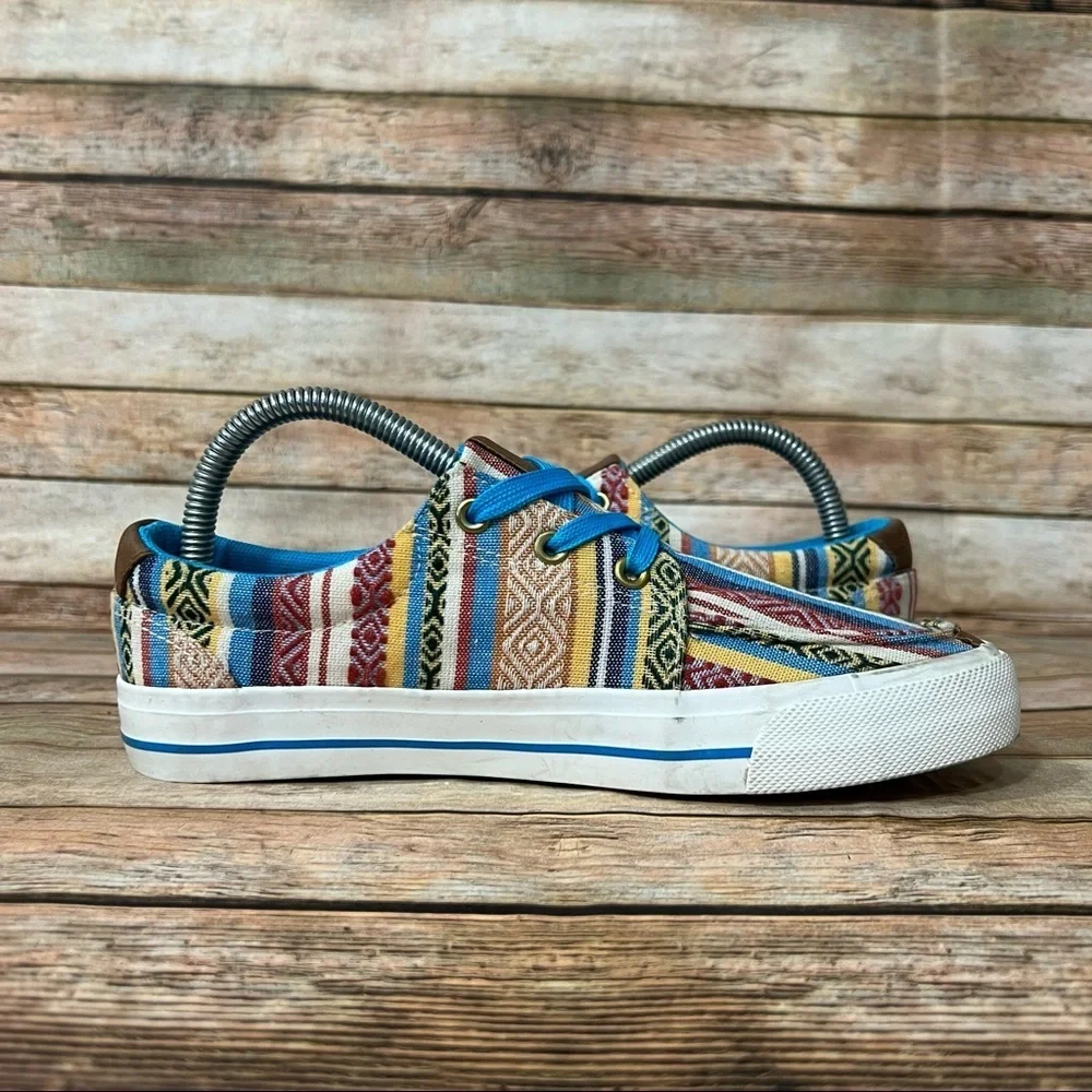 Roper Aztec Lace Up Shoes